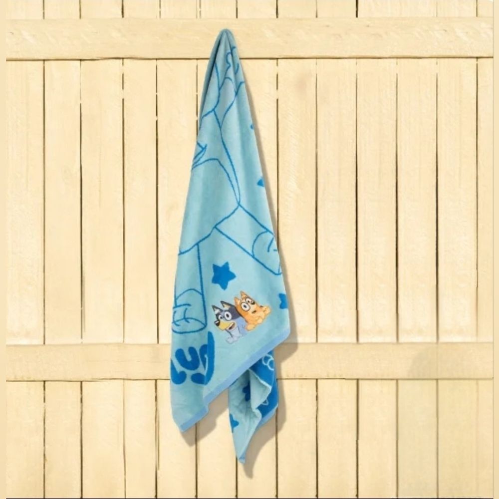 Bluey Bingo 100% Cotton Embroidered Beach Towel 63x34 inch Blue - Picture 4 of 5